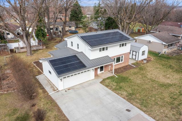 10716 27th Avenue S, Burnsville, MN 55337