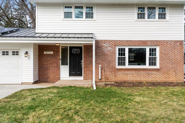 10716 27th Avenue S, Burnsville, MN 55337