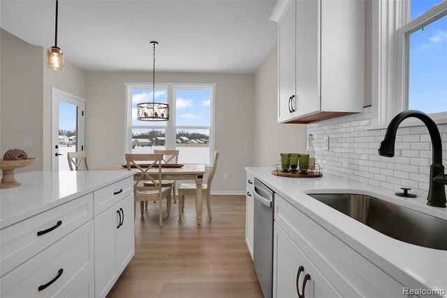 348 Mcdowell Drive, Howell, MI 48843