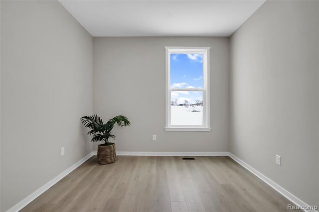 348 Mcdowell Drive, Howell, MI 48843