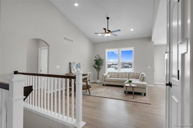 348 Mcdowell Drive, Howell, MI 48843