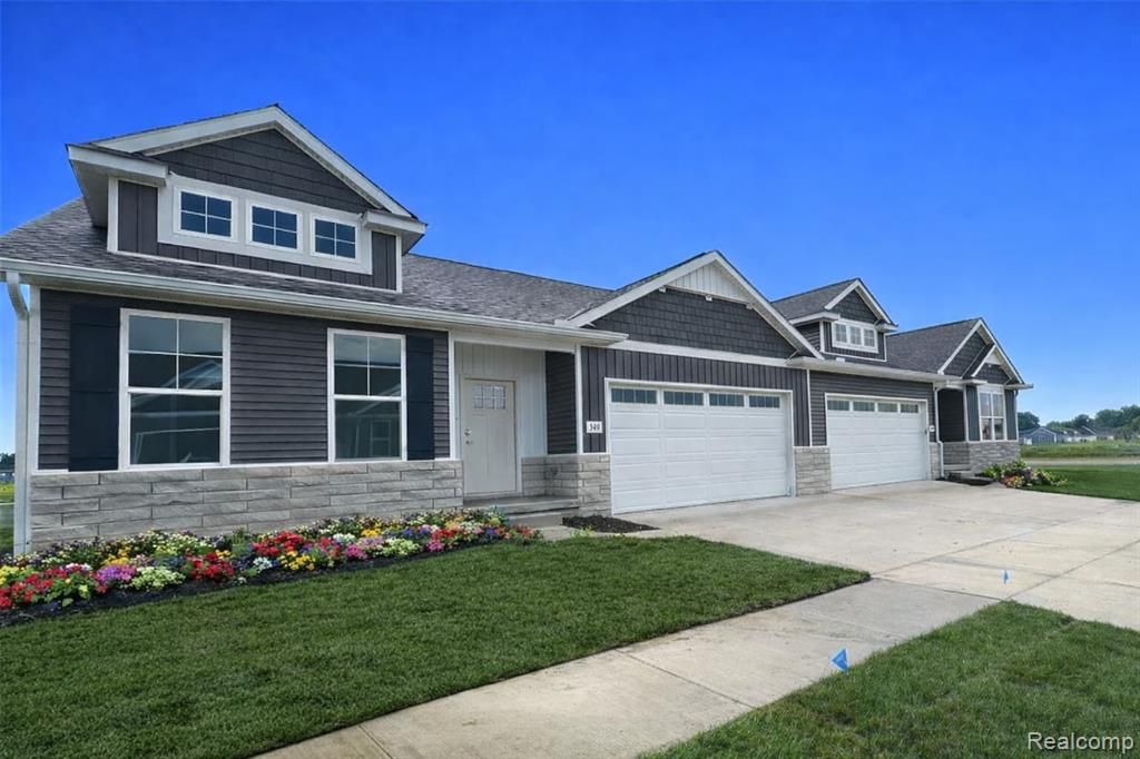 348 Mcdowell Drive, Howell, MI 48843