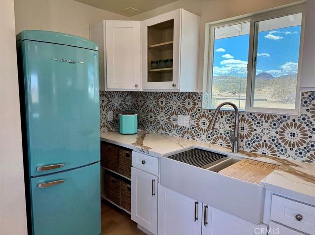 2675 Geronimo Trail, Landers, CA 92285