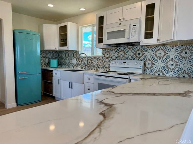 2675 Geronimo Trail, Landers, CA 92285
