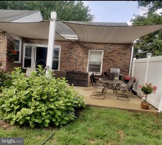 323 MILLERSVILLE RD, Lancaster, PA 17603