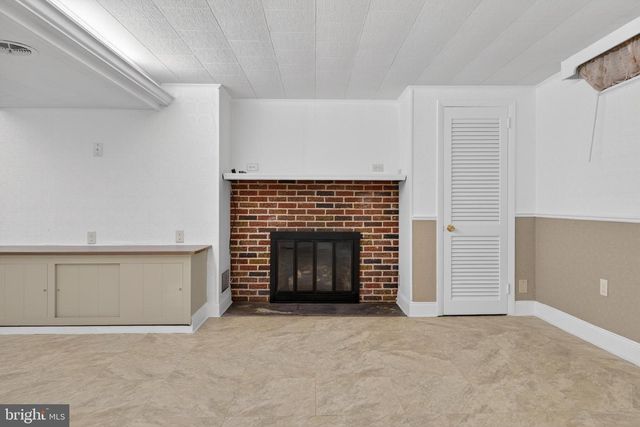 323 MILLERSVILLE RD, Lancaster, PA 17603