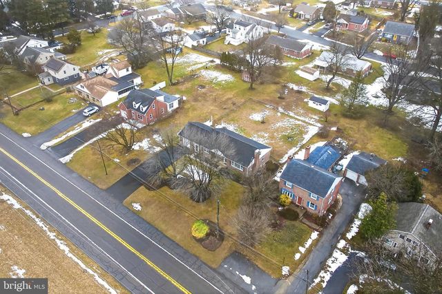 323 MILLERSVILLE RD, Lancaster, PA 17603