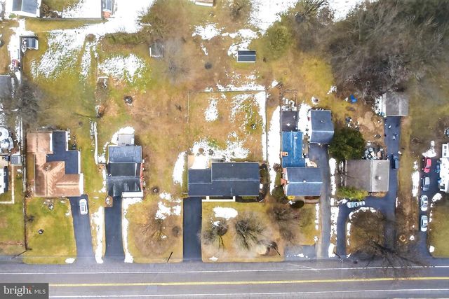 323 MILLERSVILLE RD, Lancaster, PA 17603