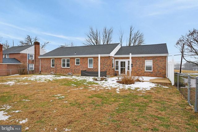 323 MILLERSVILLE RD, Lancaster, PA 17603