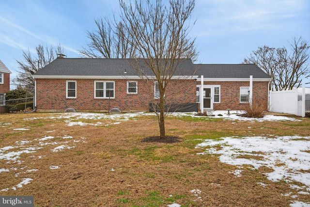 323 MILLERSVILLE RD, Lancaster, PA 17603