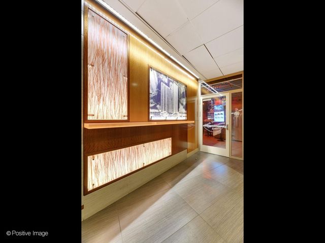 400 E Randolph Street 904, Chicago, IL 60601
