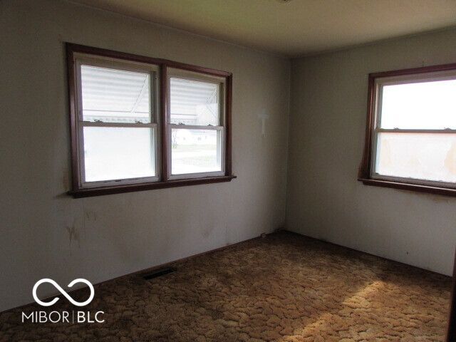 904 Ellenhurst Drive, Anderson, IN 46012