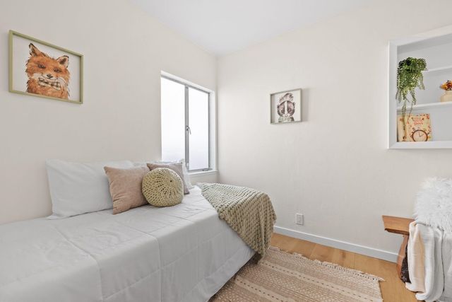 1241 Park Ave, Alameda, CA 94501