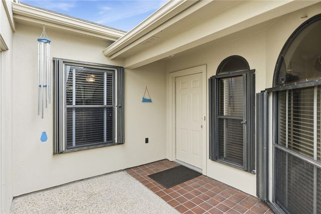 107 Pebble Creek Dr, Rockport, TX 78382