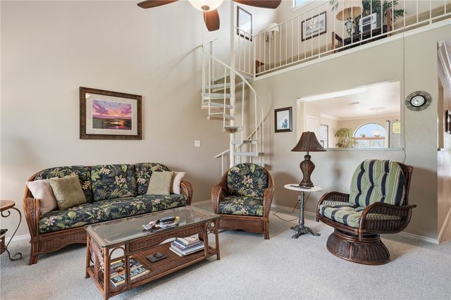 107 Pebble Creek Dr, Rockport, TX 78382