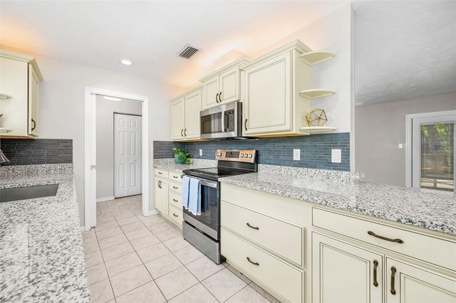 6820 SW 78TH STREET, Gainesville, FL 32608