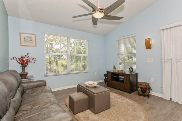 9107 BRUNSWICK LANE, Tampa, FL 33615