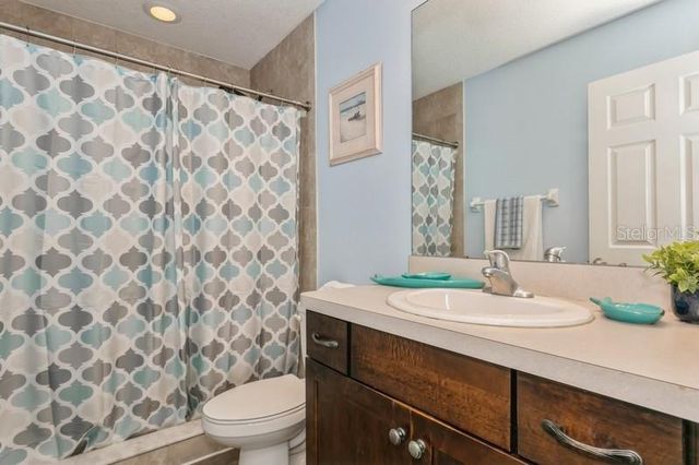 9107 BRUNSWICK LANE, Tampa, FL 33615