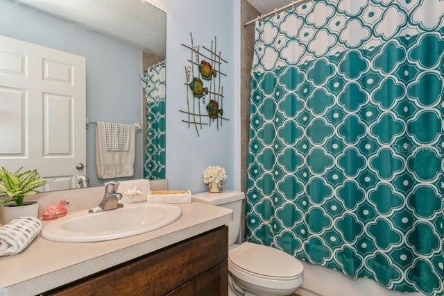9107 BRUNSWICK LANE, Tampa, FL 33615