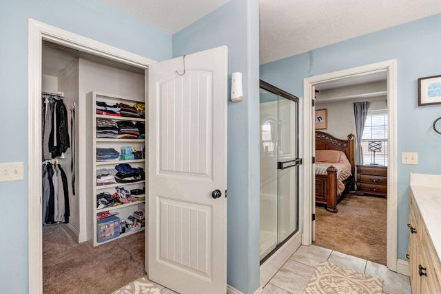 5677 E Pearson Parkway, Strafford, MO 65757