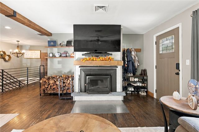 29 Reservoir Street, Fall River, MA 02723