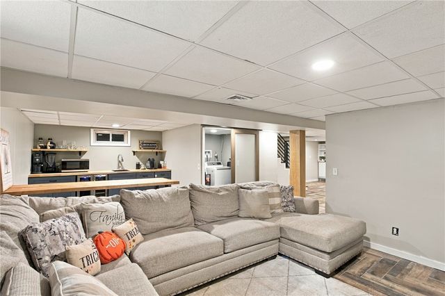 29 Reservoir Street, Fall River, MA 02723
