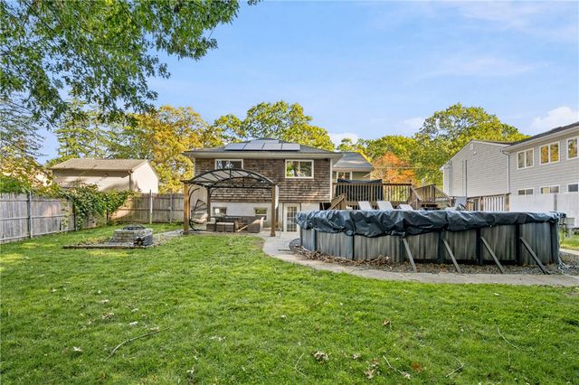 29 Reservoir Street, Fall River, MA 02723