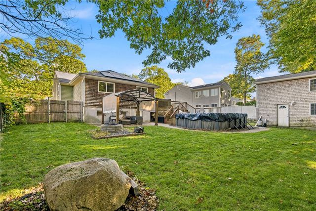 29 Reservoir Street, Fall River, MA 02723