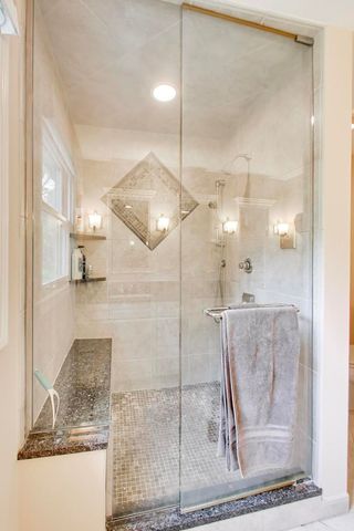 2302 Lisa Court, Rolling Meadows, IL 60067