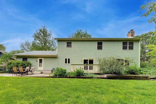 2302 Lisa Court, Rolling Meadows, IL 60067