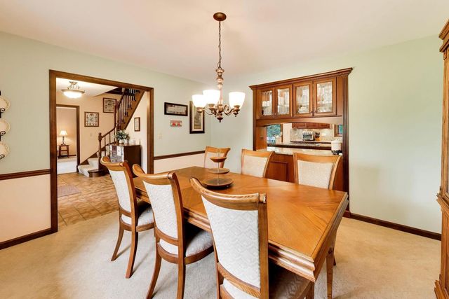 2302 Lisa Court, Rolling Meadows, IL 60067