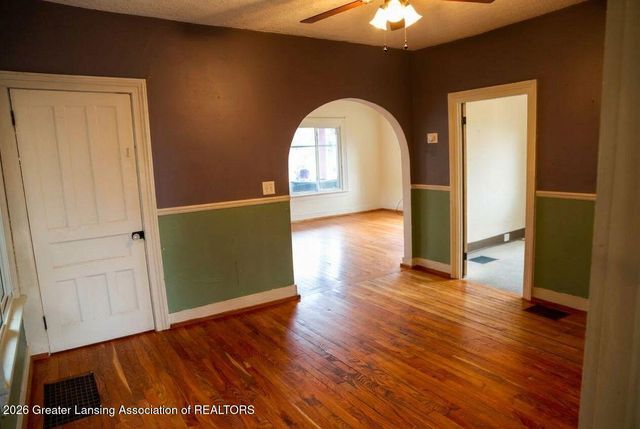 334 E Elm Street, Mason, MI 48854