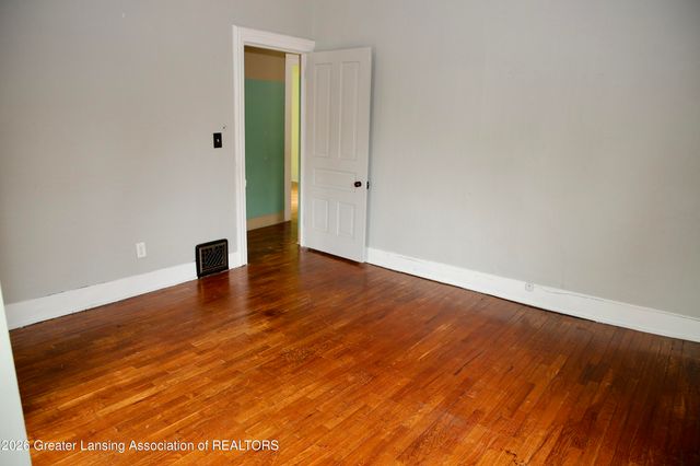 334 E Elm Street, Mason, MI 48854