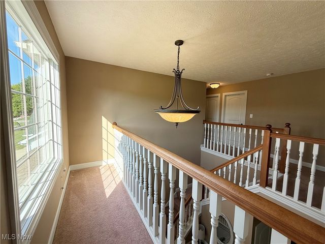 3204 Thorn Tree Drive, North Royalton, OH 44133