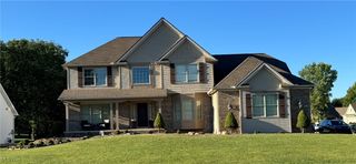 3204 Thorn Tree Drive, North Royalton, OH 44133