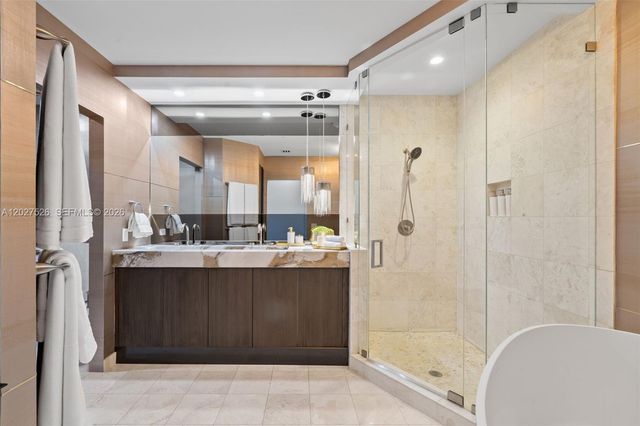 901 Brickell Key Boulevard 3304, Miami, FL 33131