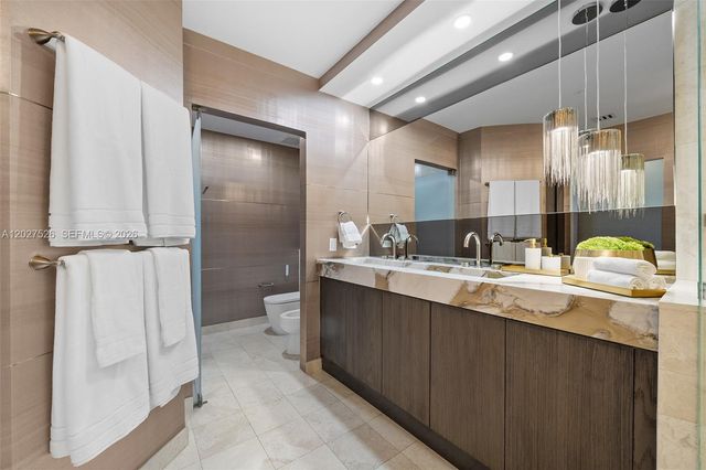 901 Brickell Key Boulevard 3304, Miami, FL 33131