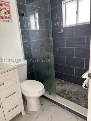 8172 NW 10th St 5, Miami, FL 33126