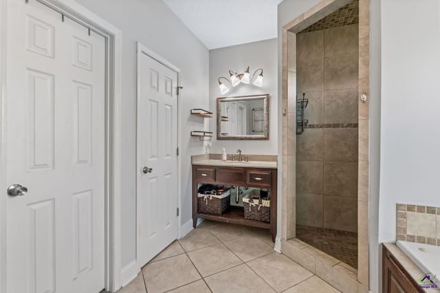 126 Pond Drive, Kathleen, GA 31047