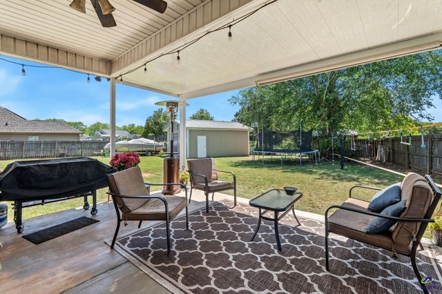 126 Pond Drive, Kathleen, GA 31047