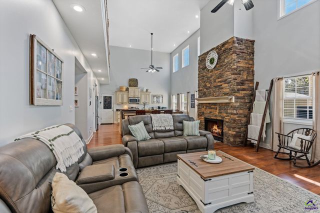 126 Pond Drive, Kathleen, GA 31047