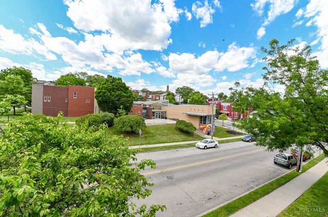 2822 Eden Avenue, Cincinnati, OH 45219