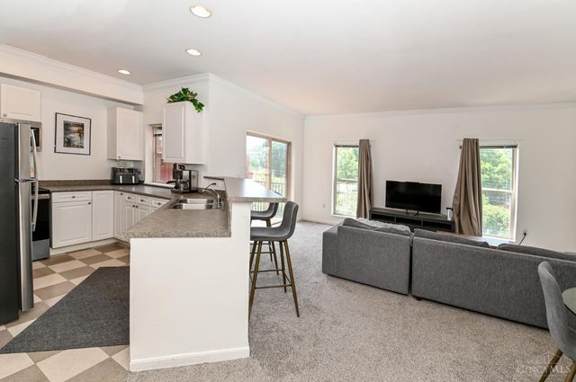 2822 Eden Avenue, Cincinnati, OH 45219