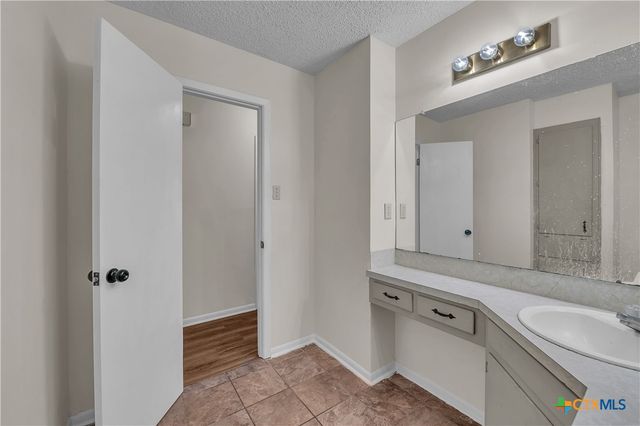 1123 Rhonda Lee Street, Copperas Cove, TX 76522