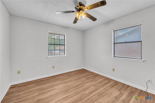1123 Rhonda Lee Street, Copperas Cove, TX 76522