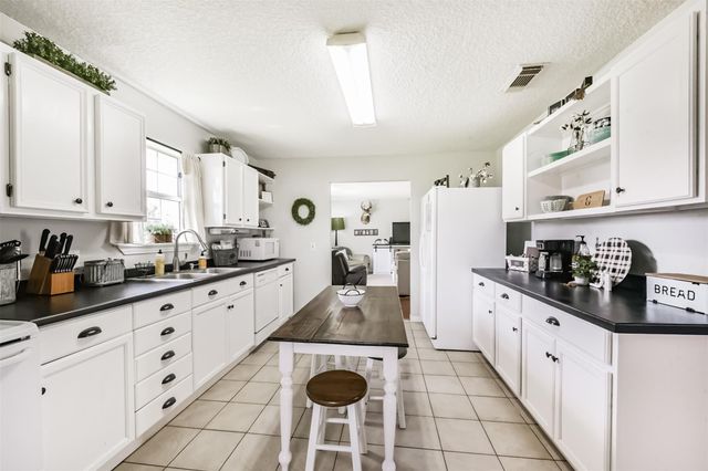 9002 Briarcrest Street CR225, Manvel, TX 77578