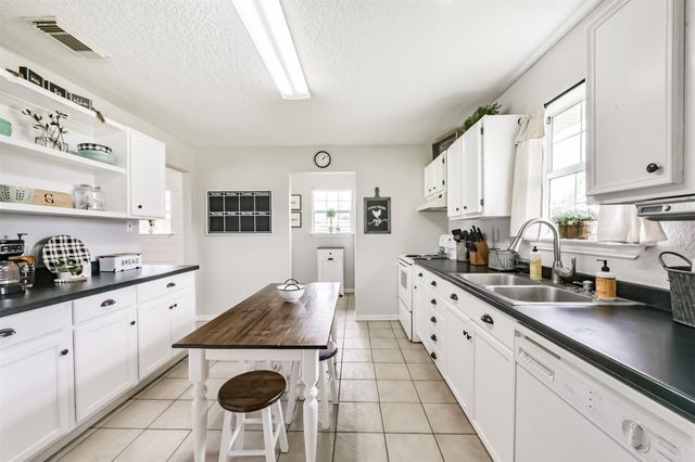 9002 Briarcrest Street CR225, Manvel, TX 77578