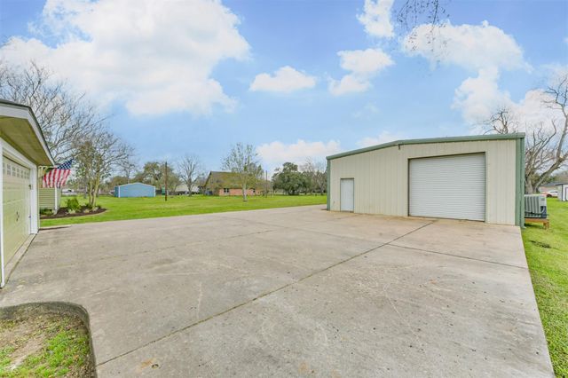 9002 Briarcrest Street CR225, Manvel, TX 77578