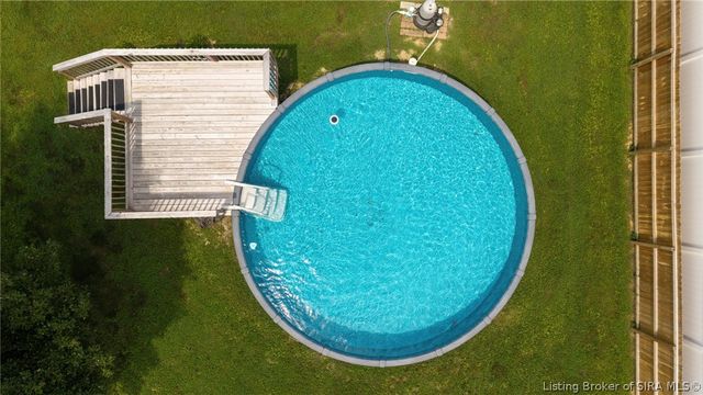 6022 Pine View Court, Jeffersonville, IN 47130