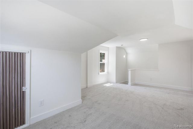 16853 Lindsay Street, Detroit, MI 48235
